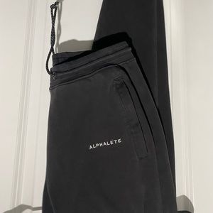 Men’s Alphalete Black Joggers Medium